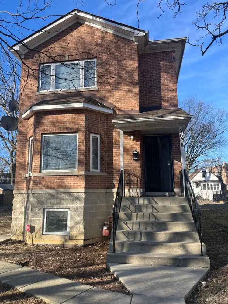 Single-family house For Sale in 5608, South Bishop Street, Chicago, Illinois