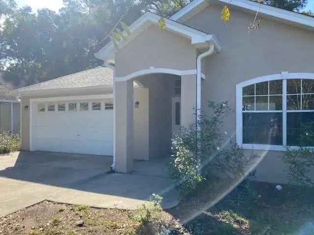 Single-family house For Sale in 3257, Bodmin Moor Drive, Tallahassee, Florida