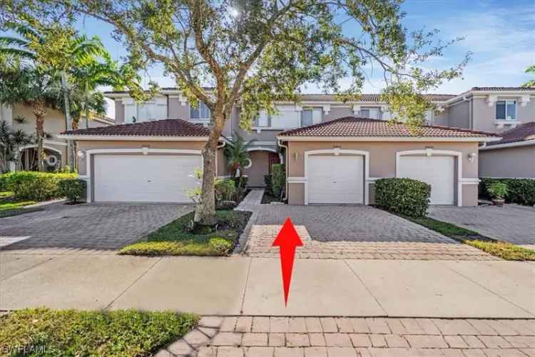 Single-family house For Sale in Fort Myers, Florida