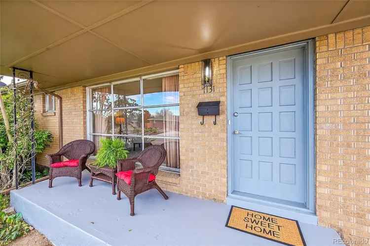 Single-family house For Sale in Westminster, Colorado