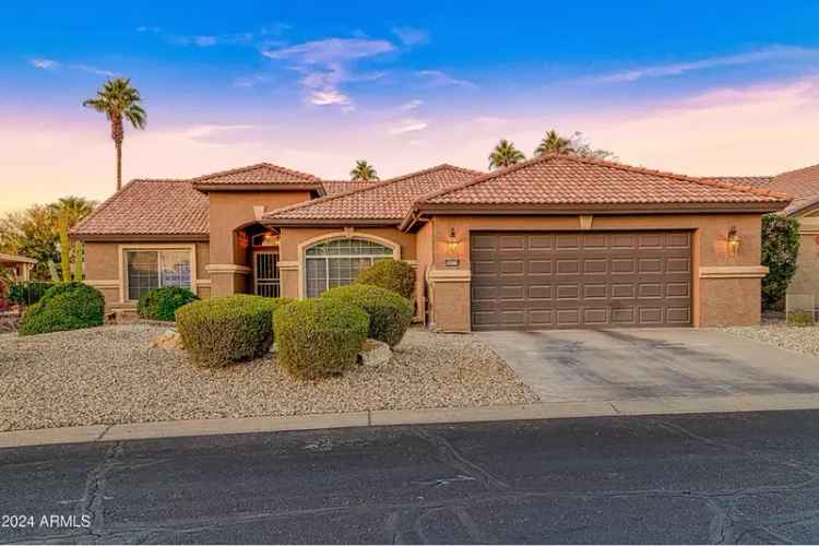 Single-family house For Sale in 14774, West Devlin Drive, Goodyear, Arizona