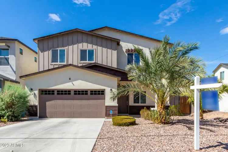 Single-family house For Sale in 3642, East Earll Drive, Phoenix, Arizona