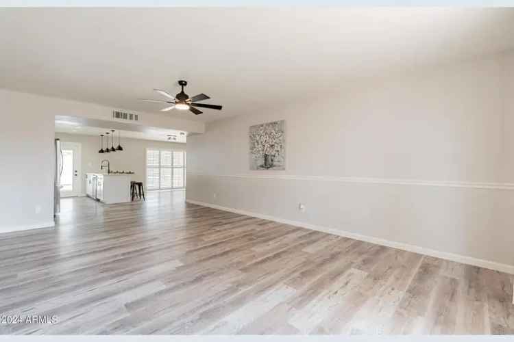 Single-family house For Sale in Tempe, Arizona