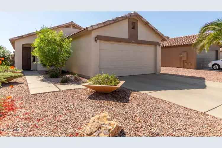 Single-family house For Sale in 15003, West Redfield Road, Surprise, Arizona