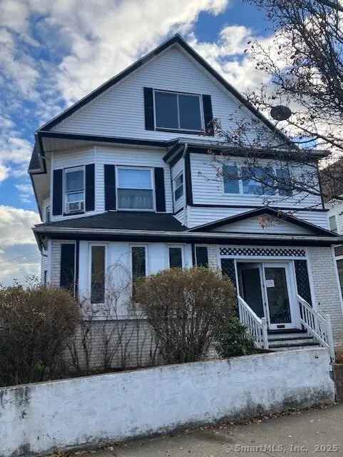 Multi-family house For Sale in 912, Connecticut Avenue, Bridgeport, Connecticut