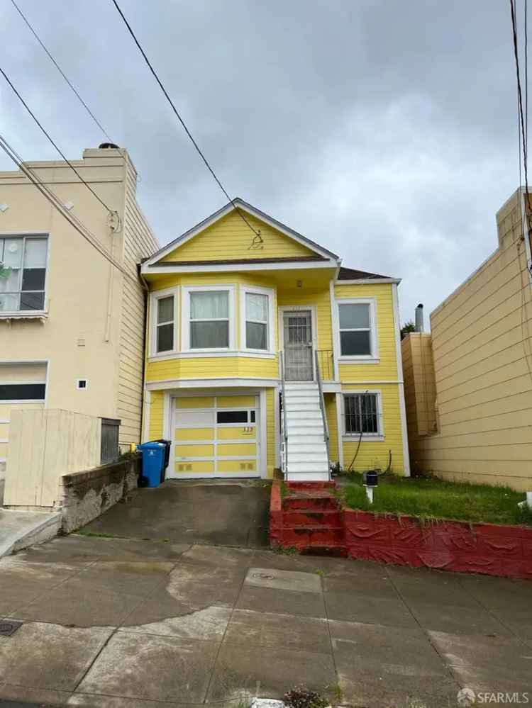 Single-family house For Sale in 335, Athens Street, San Francisco, California