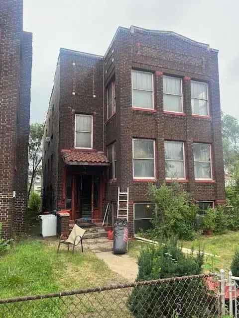 Multi-family house For Sale in 533, Connecticut Street, Gary, Indiana