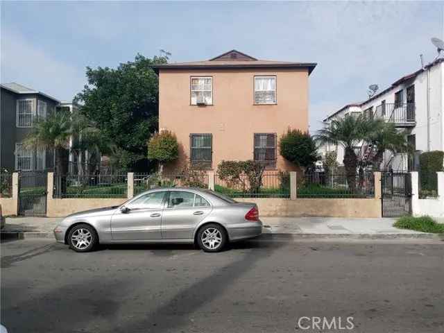 Multi-family house For Sale in 1925, West 35th Street, Los Angeles, California