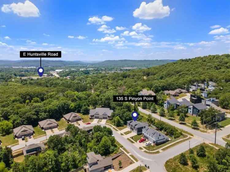 House For Sale in 133, South Pinyon Point, Fayetteville, Arkansas