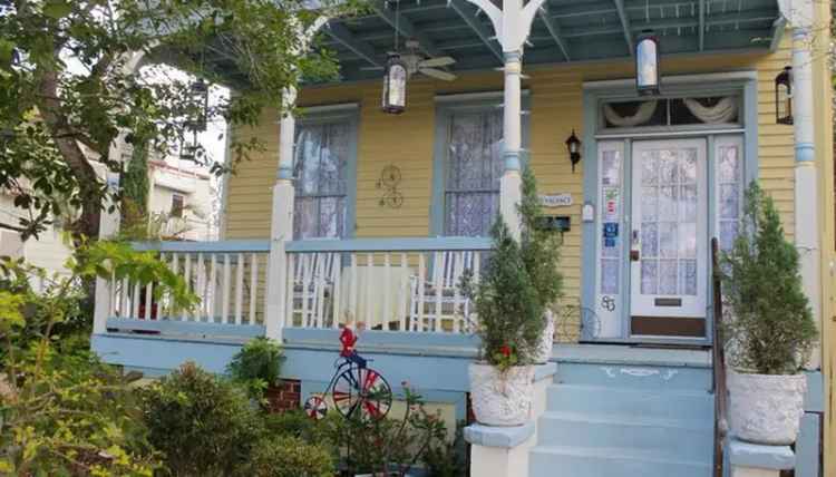 Single-family house For Sale in 83, Cedar Street, Saint Augustine, Florida