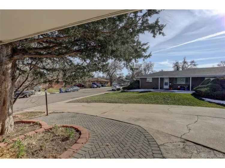 Single-family house For Sale in 6193, South Prescott Street, Littleton, Colorado