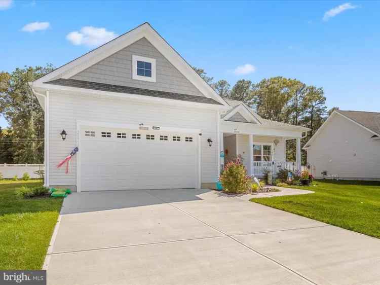 Single-family house For Sale in 28955, East Henry Place, Millsboro, Delaware