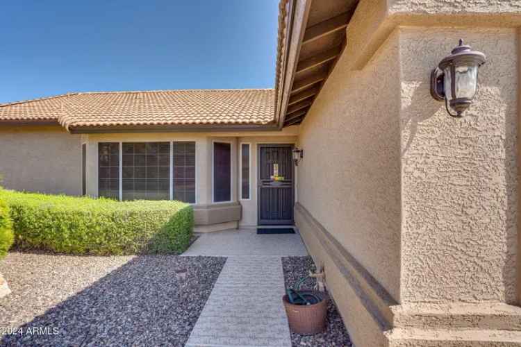 Single-family house For Sale in Sun City, Arizona