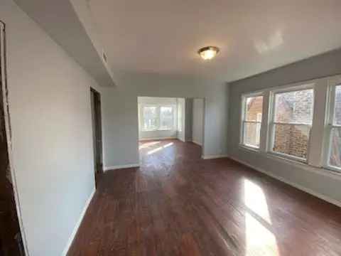 Single-family house For Sale in 5644, South Wabash Avenue, Chicago, Illinois