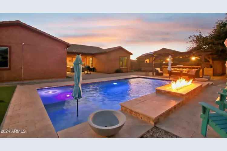 Single-family house For Sale in 18290, West Campbell Avenue, Goodyear, Arizona