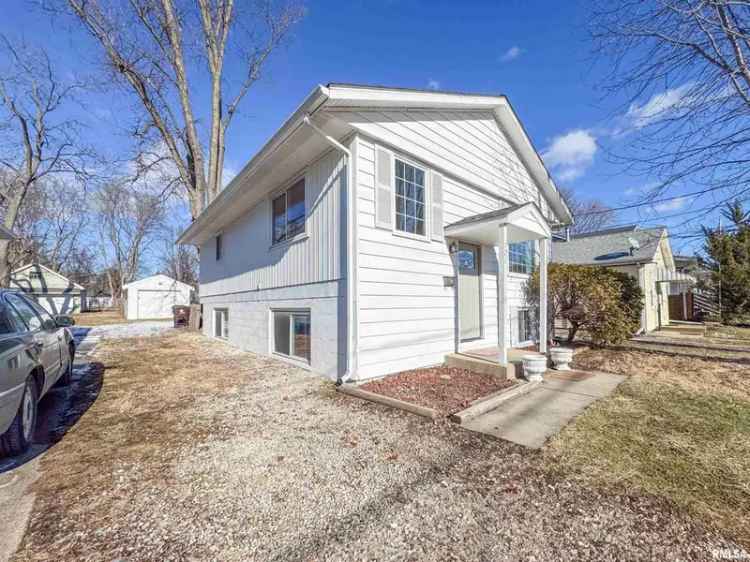 Single-family house For Sale in 721, East Maywood Avenue, Peoria, Illinois