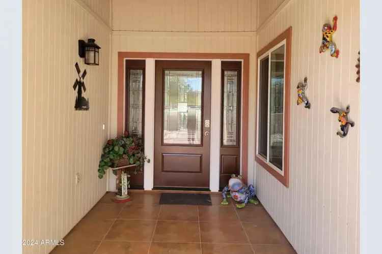 Single-family house For Sale in 25629, South Ontario Drive, Sun Lakes, Arizona