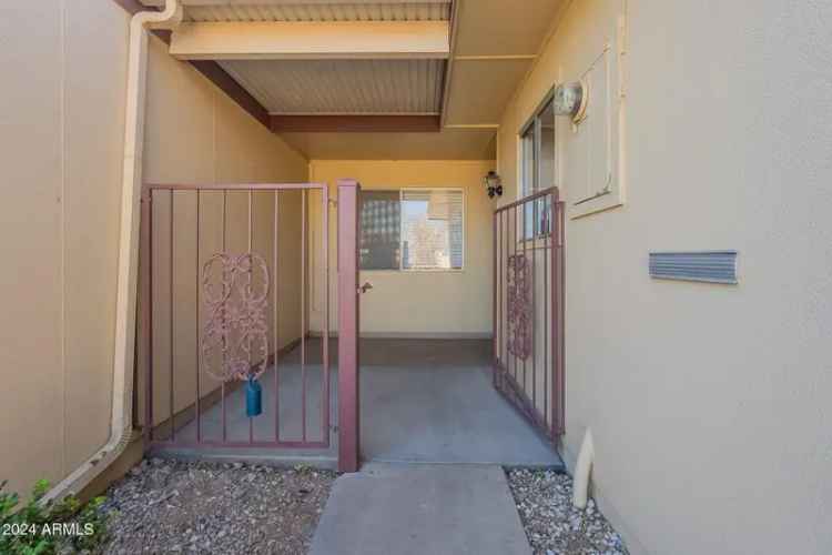 Single-family house For Sale in 13622, North 98th Avenue, Sun City, Arizona