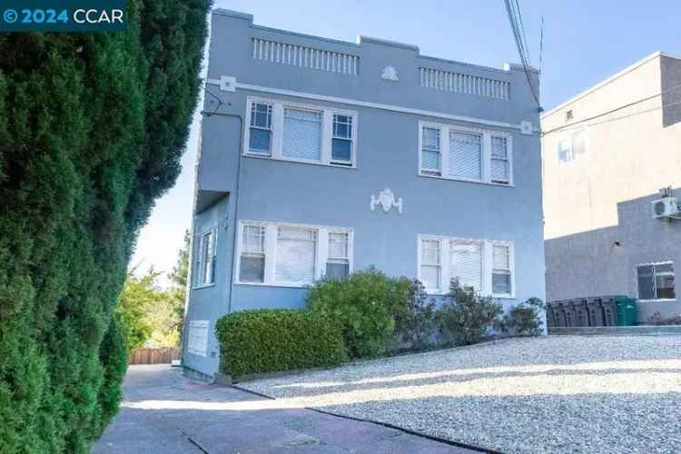 Multi-family house For Sale in 987, Vermont Street, Oakland, California