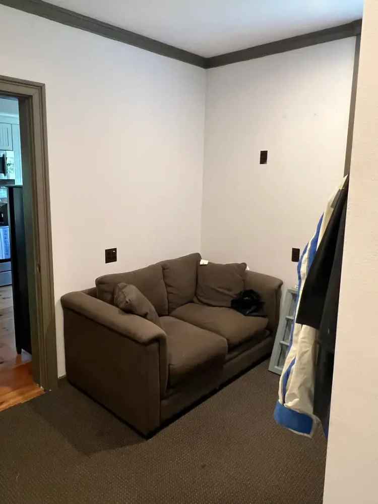 Apartment Unit for Rent