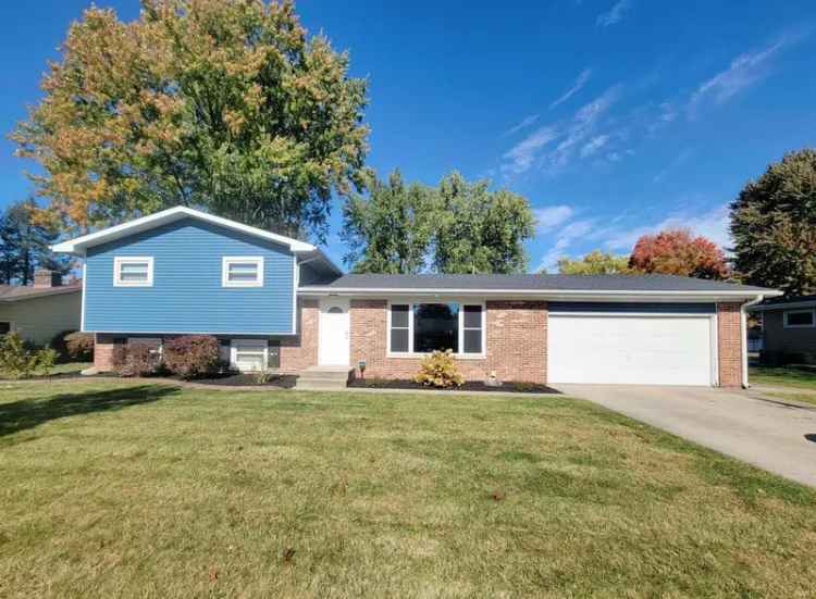 Single-family house For Sale in 13, Meadow Lane, Goshen, Indiana