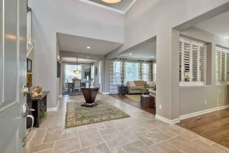 Single-family house For Sale in 2181, Twain Avenue, Carlsbad, California