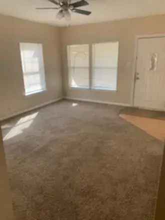 2 Bedroom House for Rent in Hempstead - Newly Remodeled