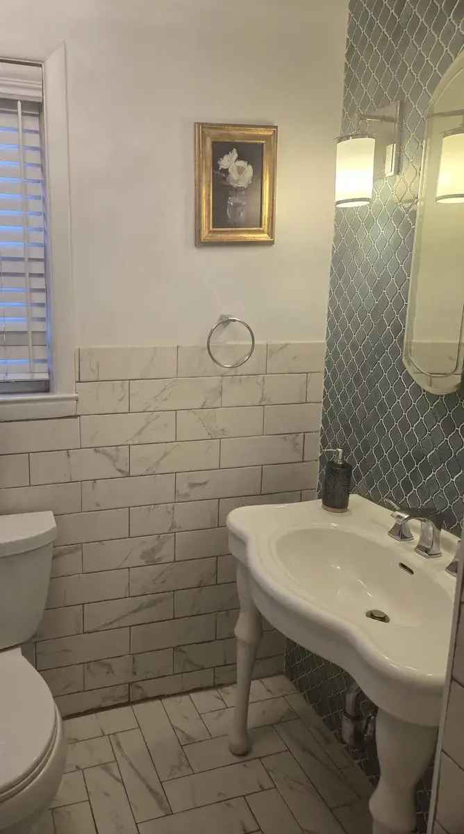 1 Bedroom Renovated Apartment Near Grand Central