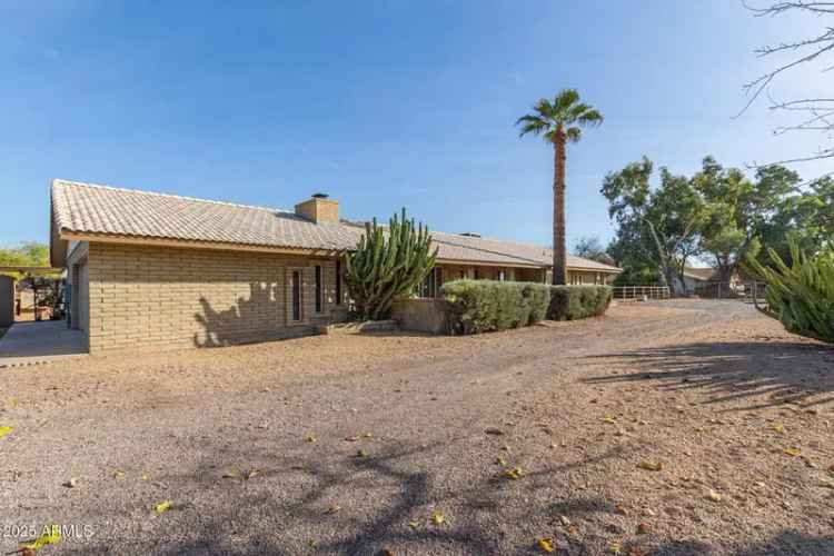 Single-family house For Sale in 8919, North 95th Avenue, Peoria, Arizona