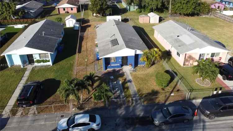 Single-family house For Sale in 1938, Northwest 2nd Court, Miami, Florida