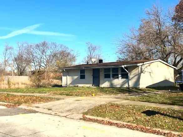 Single-family house For Sale in 2153, Rutledge Street, Gary, Indiana