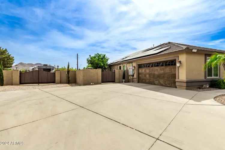 Single-family house For Sale in 20811, East Excelsior Avenue, Queen Creek, Arizona