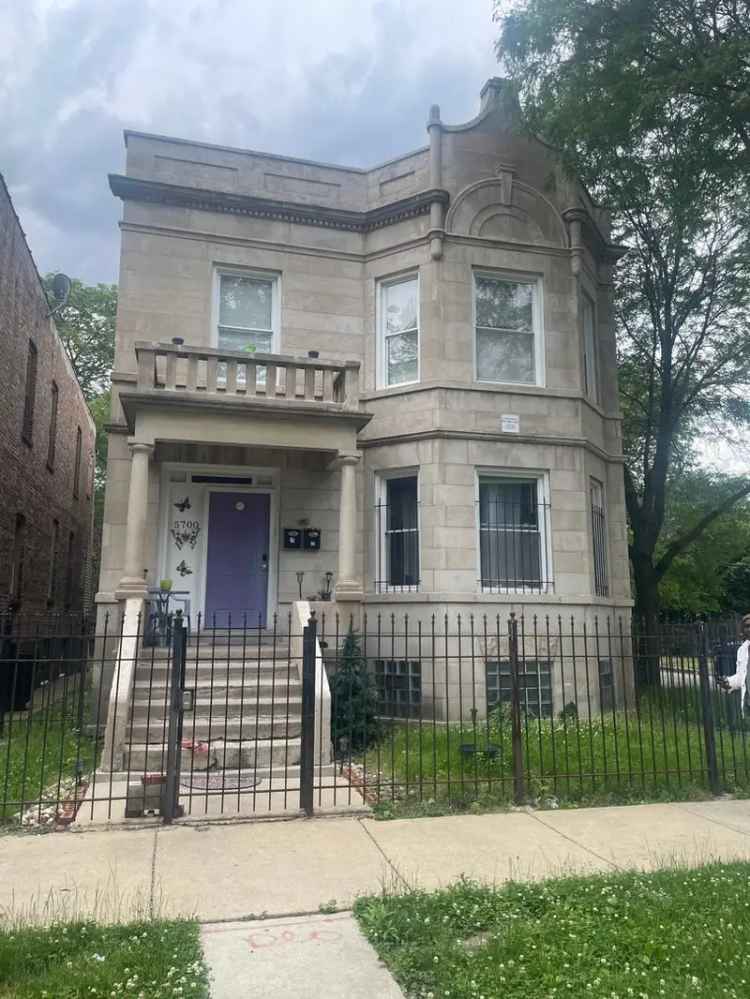 Multi-family house For Sale in 5700, South May Street, Chicago, Illinois