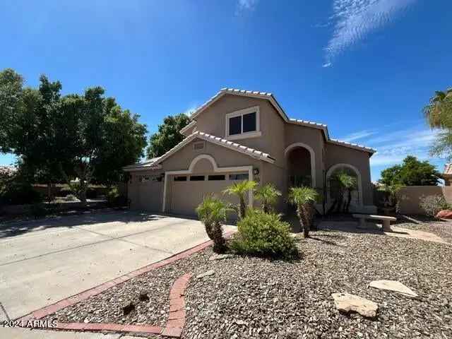 Single-family house For Sale in 20410, North 51st Drive, Glendale, Arizona