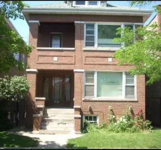 Multi-family house For Sale in 5230, West Deming Place, Chicago, Illinois