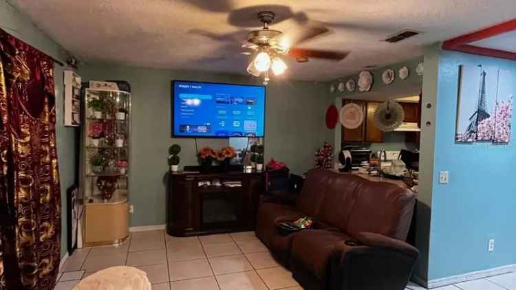 House For Sale in 2440, Summerfield Way, Kissimmee, Florida