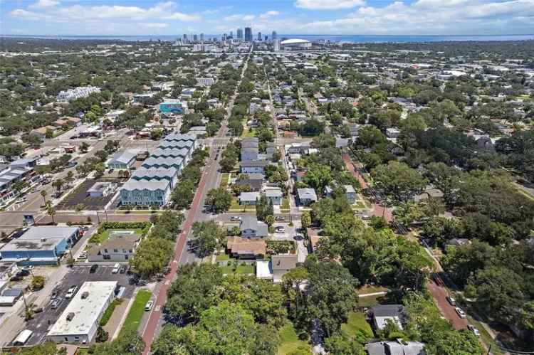 Single-family house For Sale in 2864, 1st Avenue South, Saint Petersburg, Florida