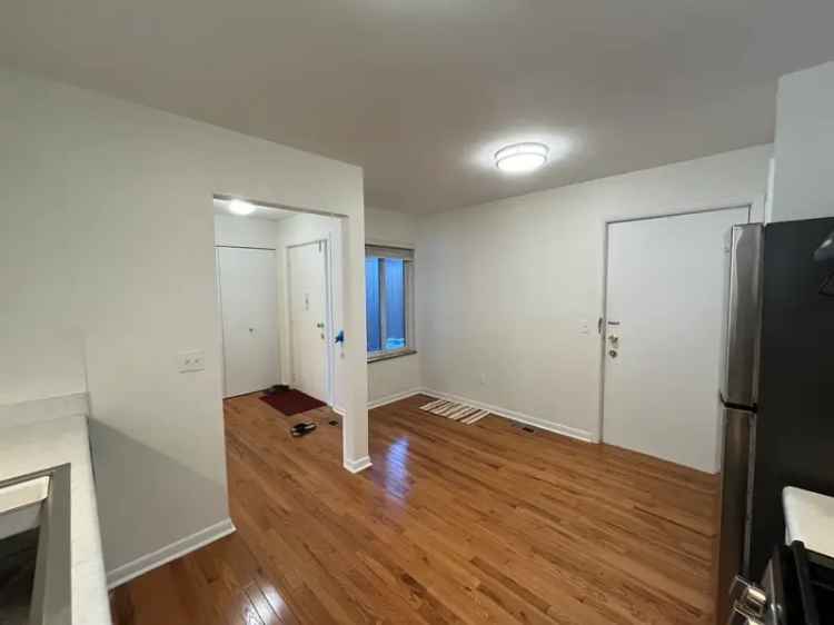 Newly Renovated 3 Bed 2.5 Bath Condo Near UM