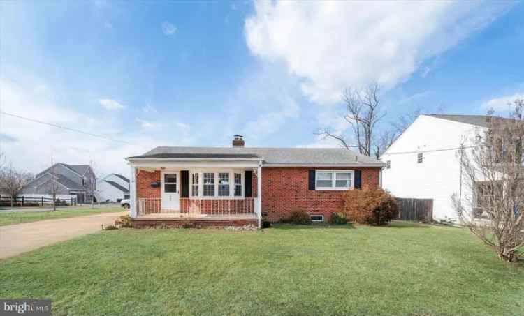 Single-family house For Sale in 27, North Purdue Avenue, Wilmington Manor, Delaware