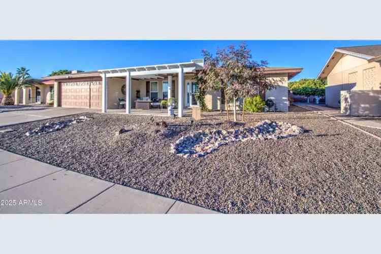 Single-family house For Sale in 4560, East Dolphin Avenue, Mesa, Arizona