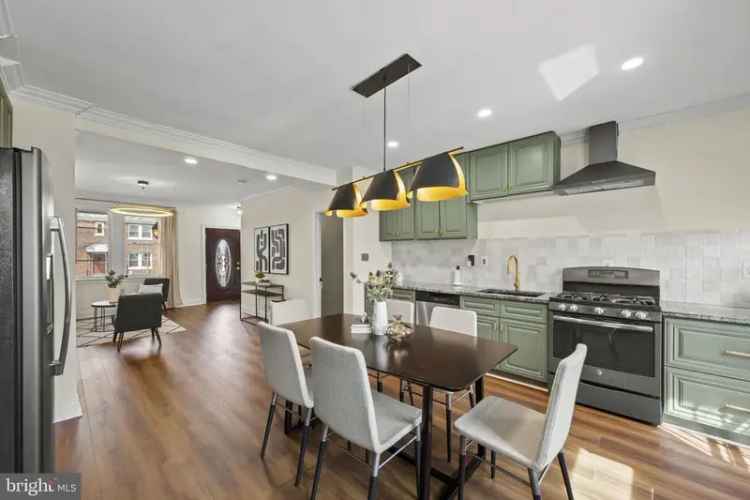 Single-family house For Sale in 1423, Holbrook Street Northeast, Washington, District of Columbia