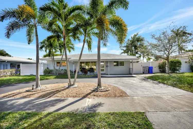 Single-family house For Sale in 200, Southeast 3rd Street, Pompano Beach, Florida