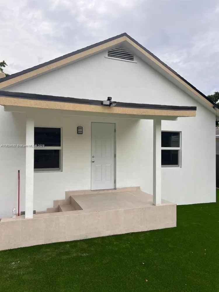 Multi-family house For Sale in 1985, Northwest 49th Street, Miami, Florida