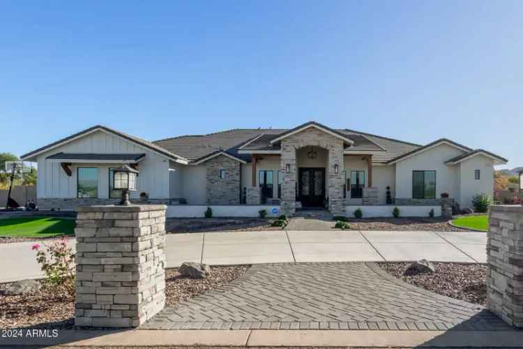 Single-family house For Sale in 21121, East Marsh Road, Queen Creek, Arizona