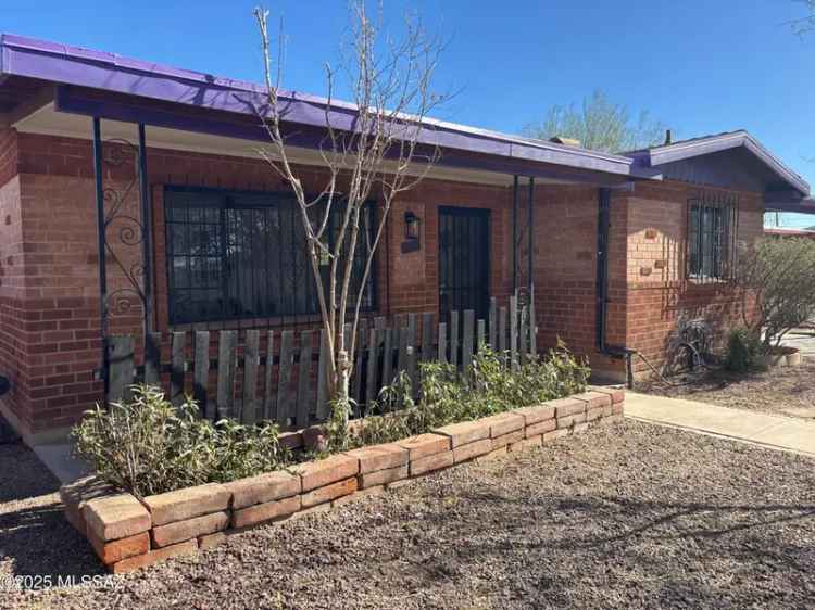 Single-family house For Sale in 2926, North Dodge Boulevard, Tucson, Arizona