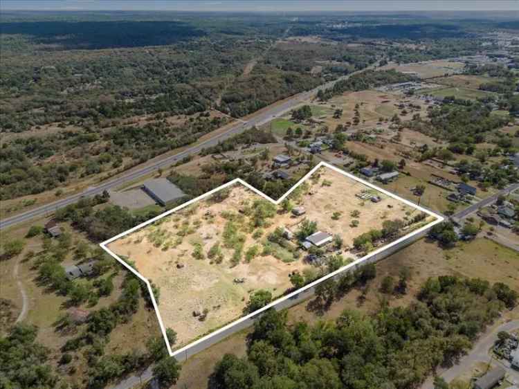 Land For Sale in 2700, North Pecan Street, Bastrop, Texas