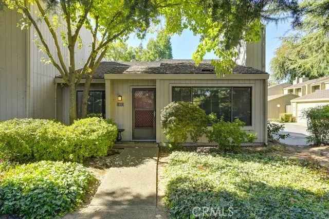 Single-family house For Sale in Sacramento, California