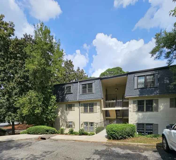 Condo For Sale in 173, Amherst Place Northwest, Atlanta, Georgia