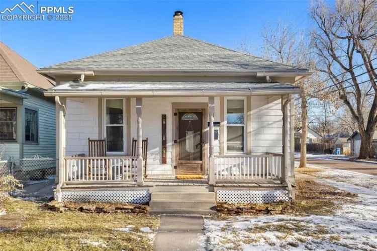 Single-family house For Sale in 2202, West Kiowa Street, Colorado Springs, Colorado