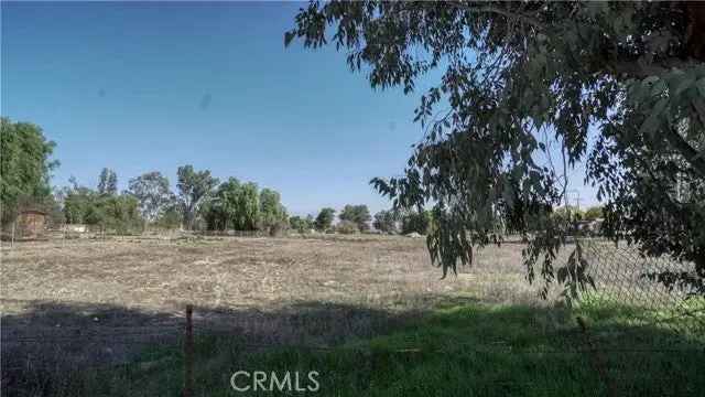 Land For Sale in Perris, California